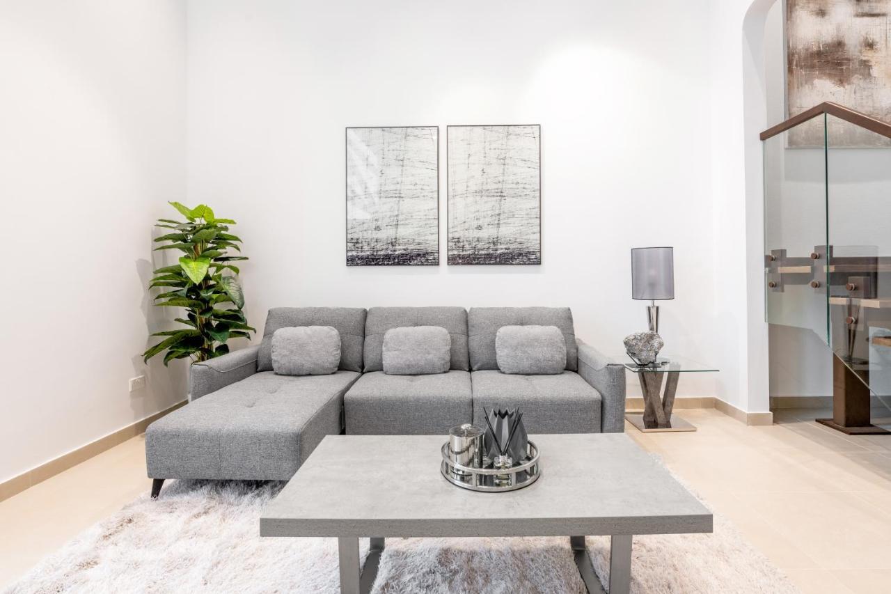 Ultra Luxury Jbr Duplex Penthouse - Free 5 Star Beach Access Dubai Ngoại thất bức ảnh